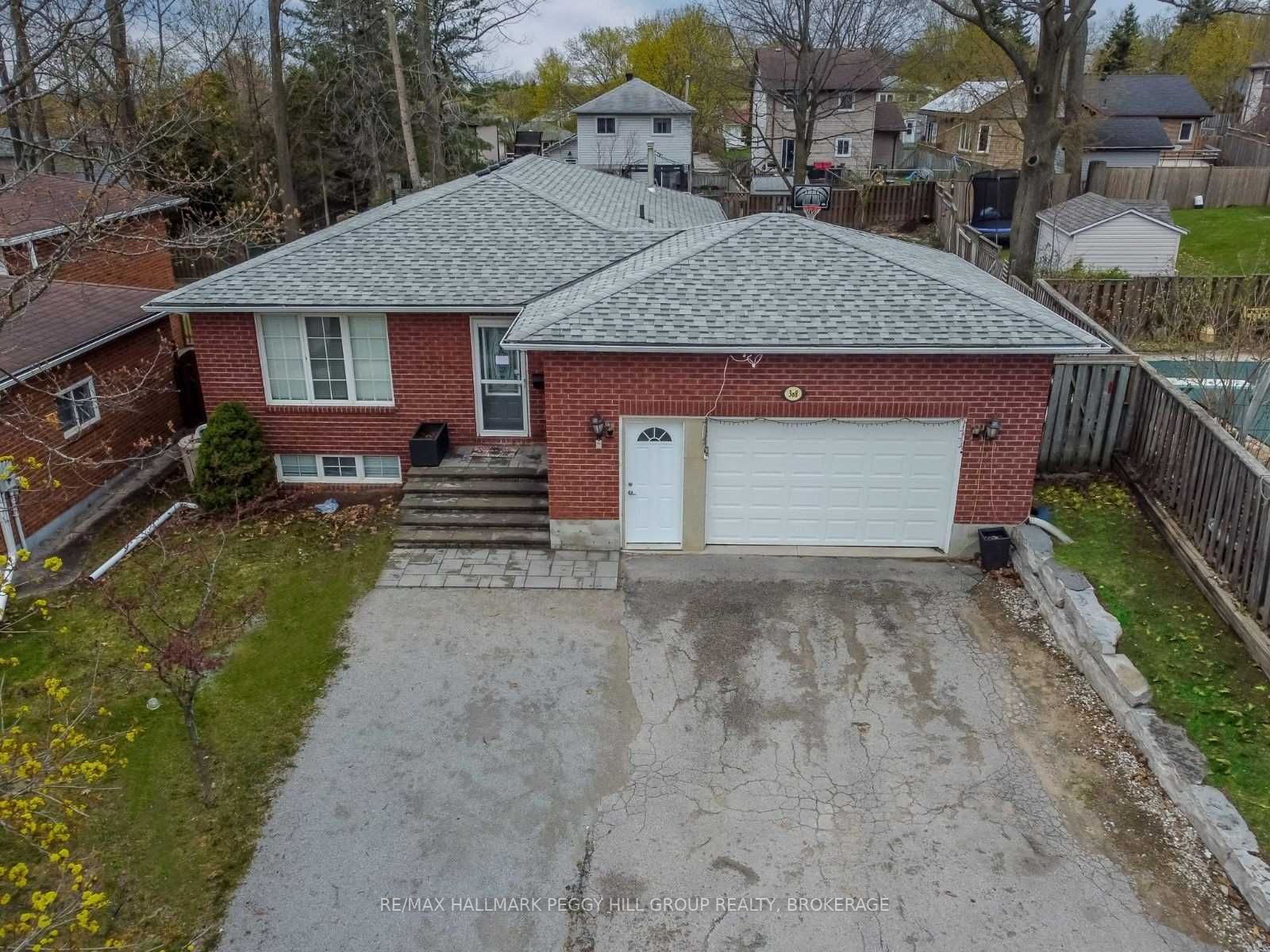 388 Leacock Dr