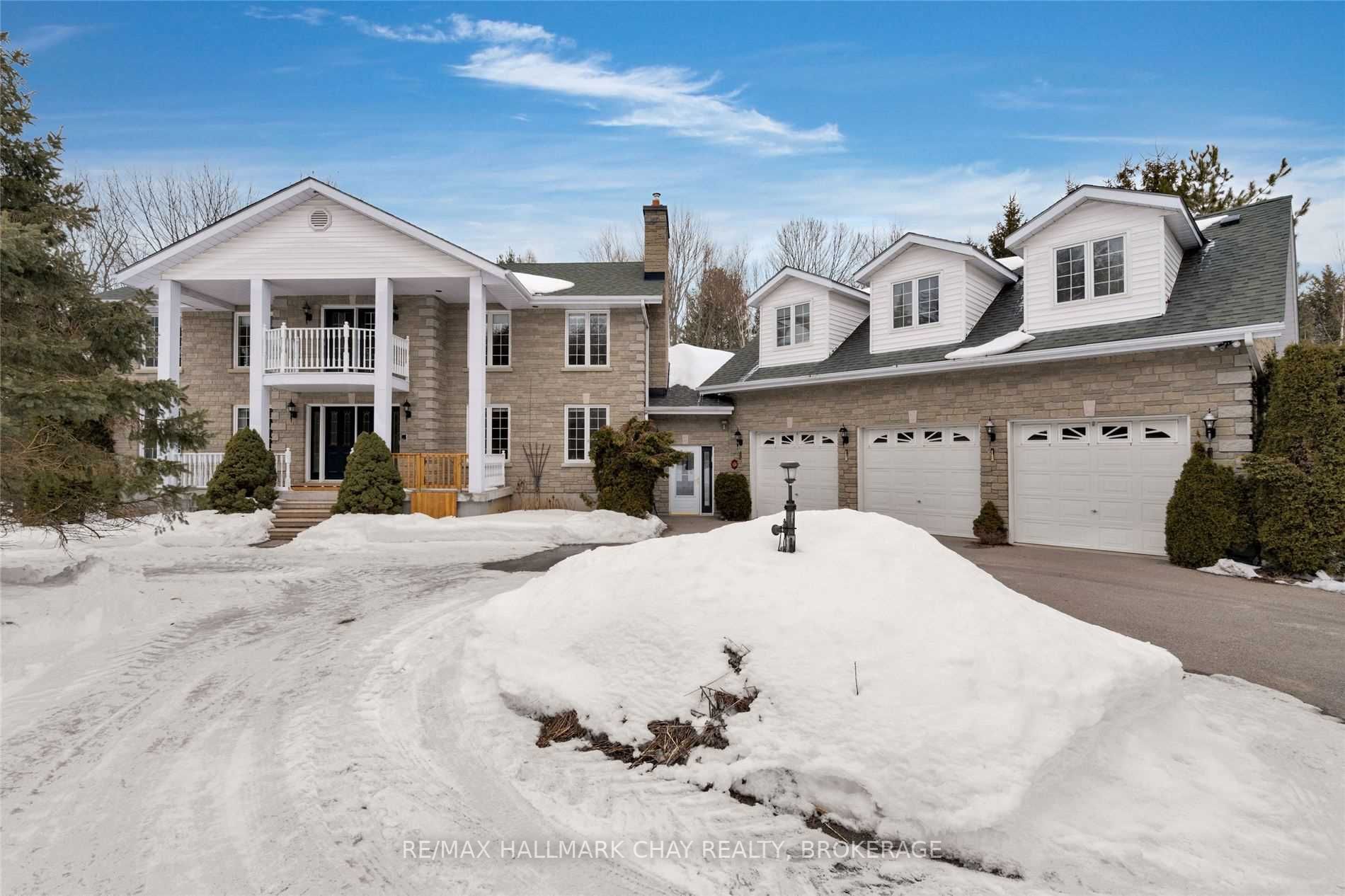 712 Mt St Louis Road W