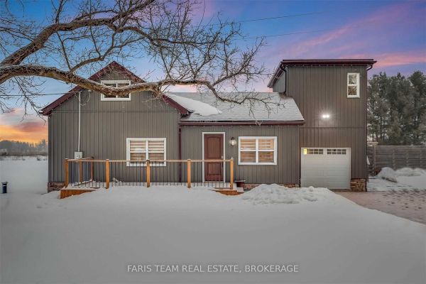 2512 Sunnidale Rd, Springwater