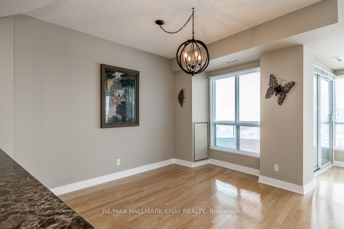 2 Toronto St, #1204