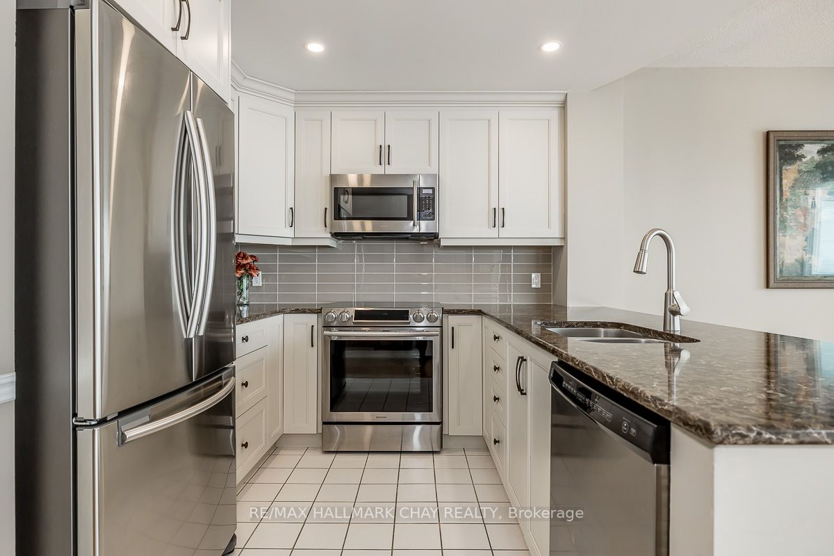 2 Toronto St, #1204