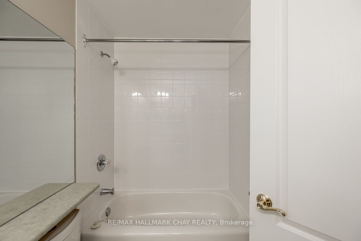 2 Toronto St, #1204