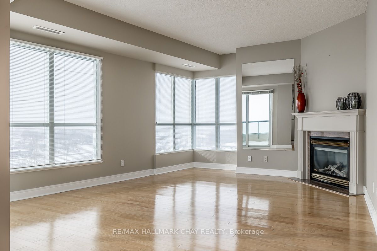 2 Toronto St, #1204
