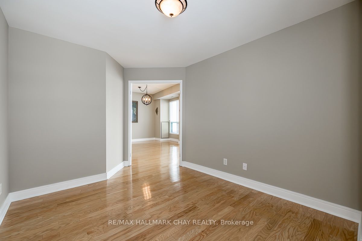 2 Toronto St, #1204