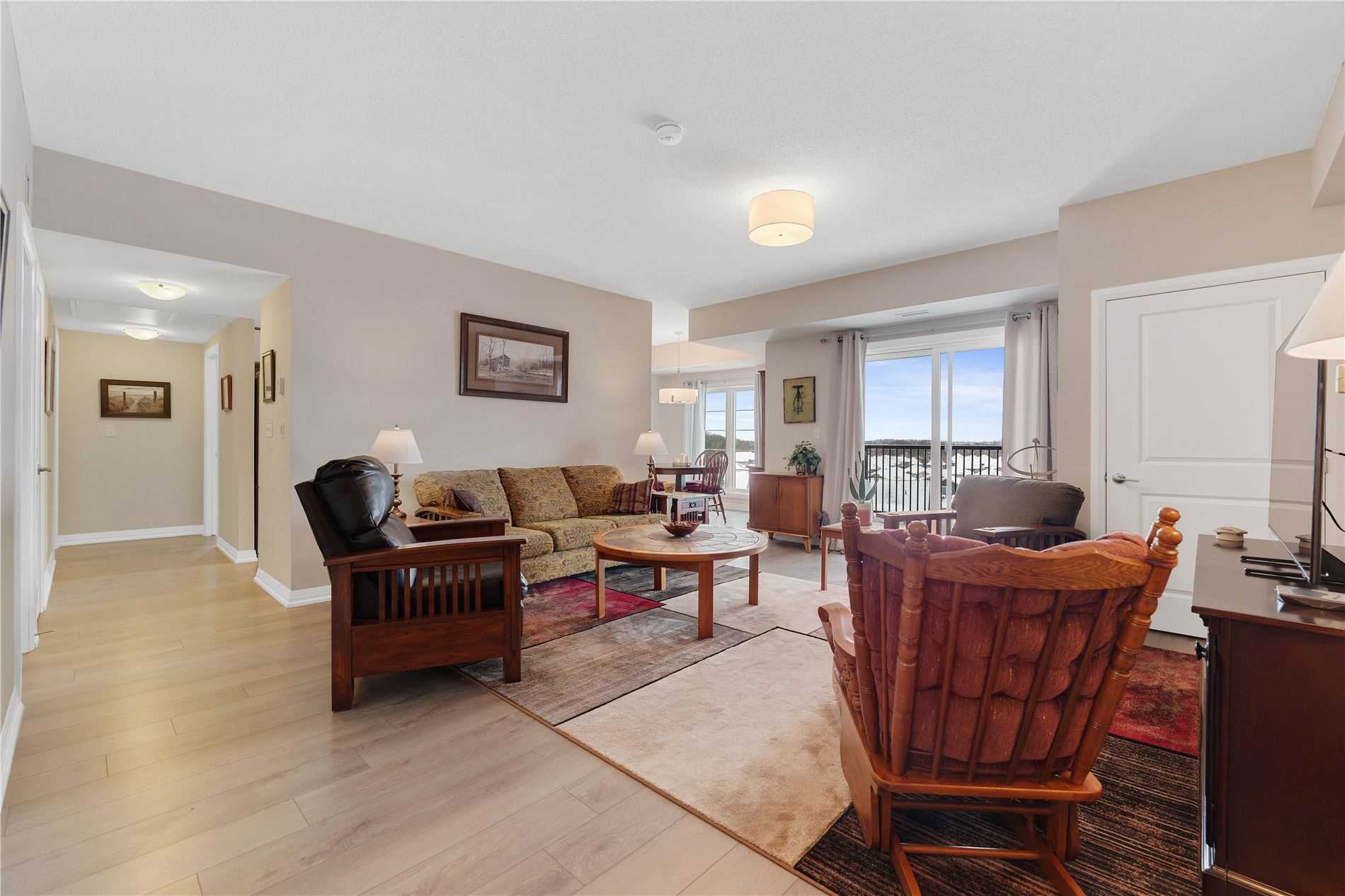 54 Koda St, #402