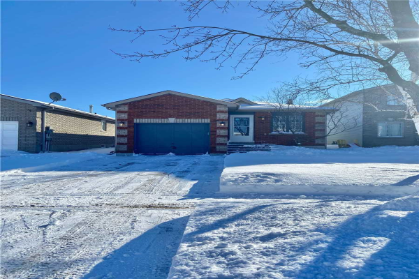 55 Athabaska Rd, Barrie