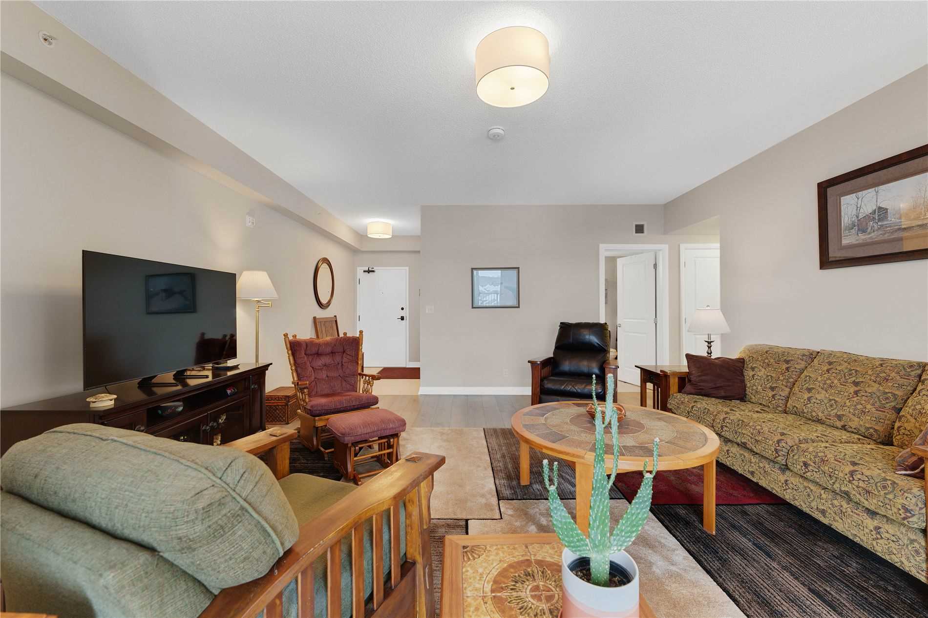 54 Koda St, #402