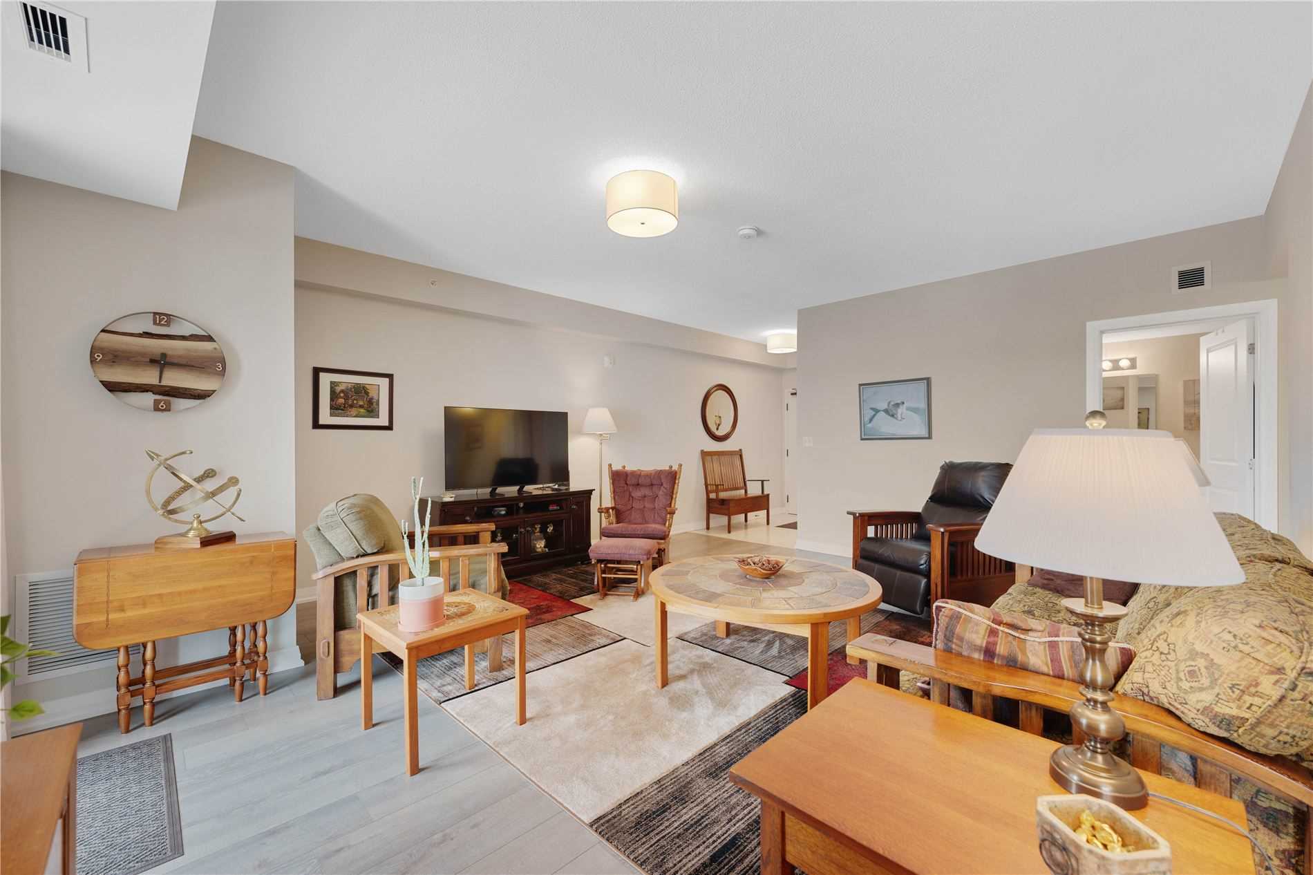 54 Koda St, #402