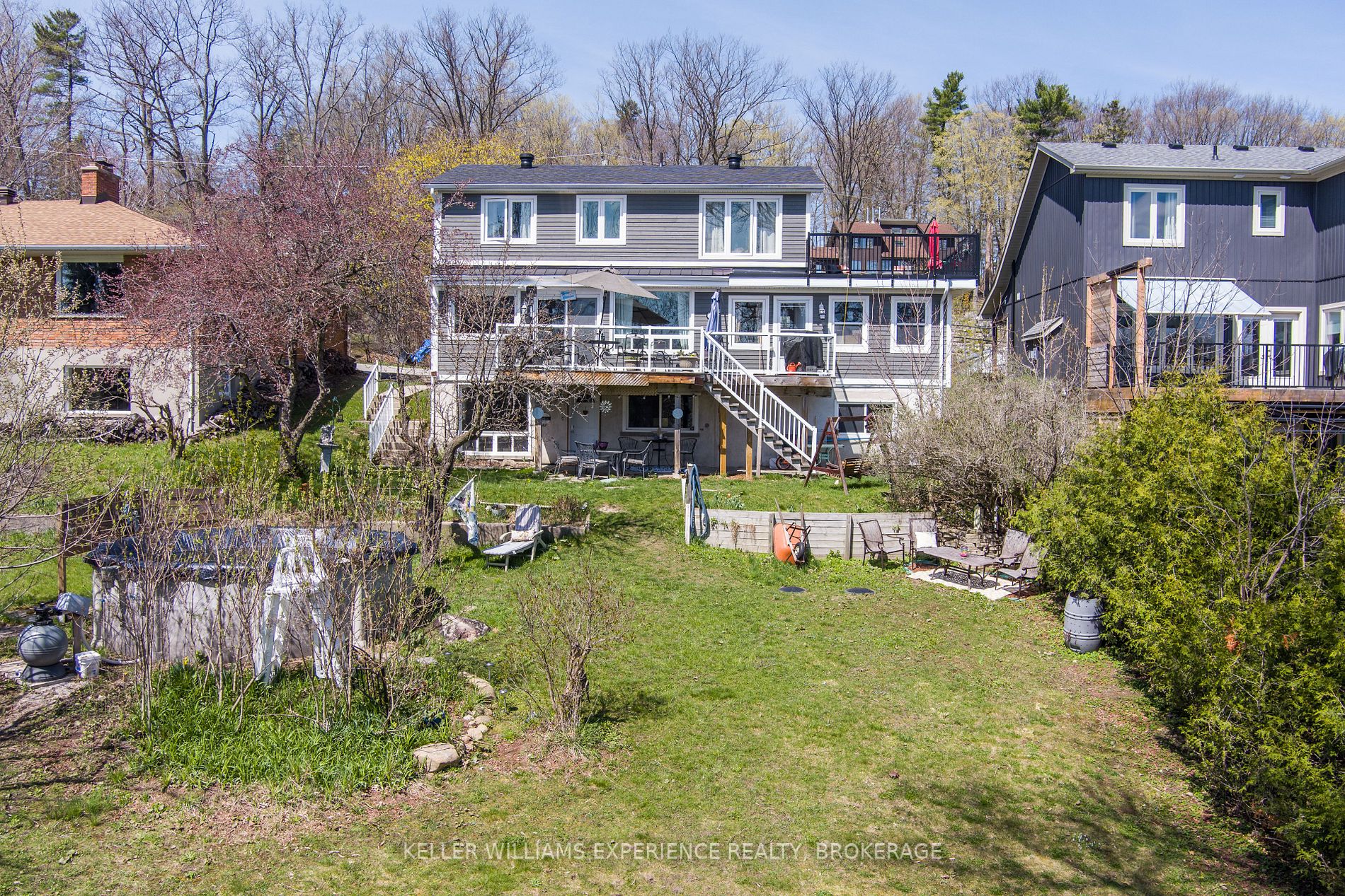 181 Shanty Bay Rd