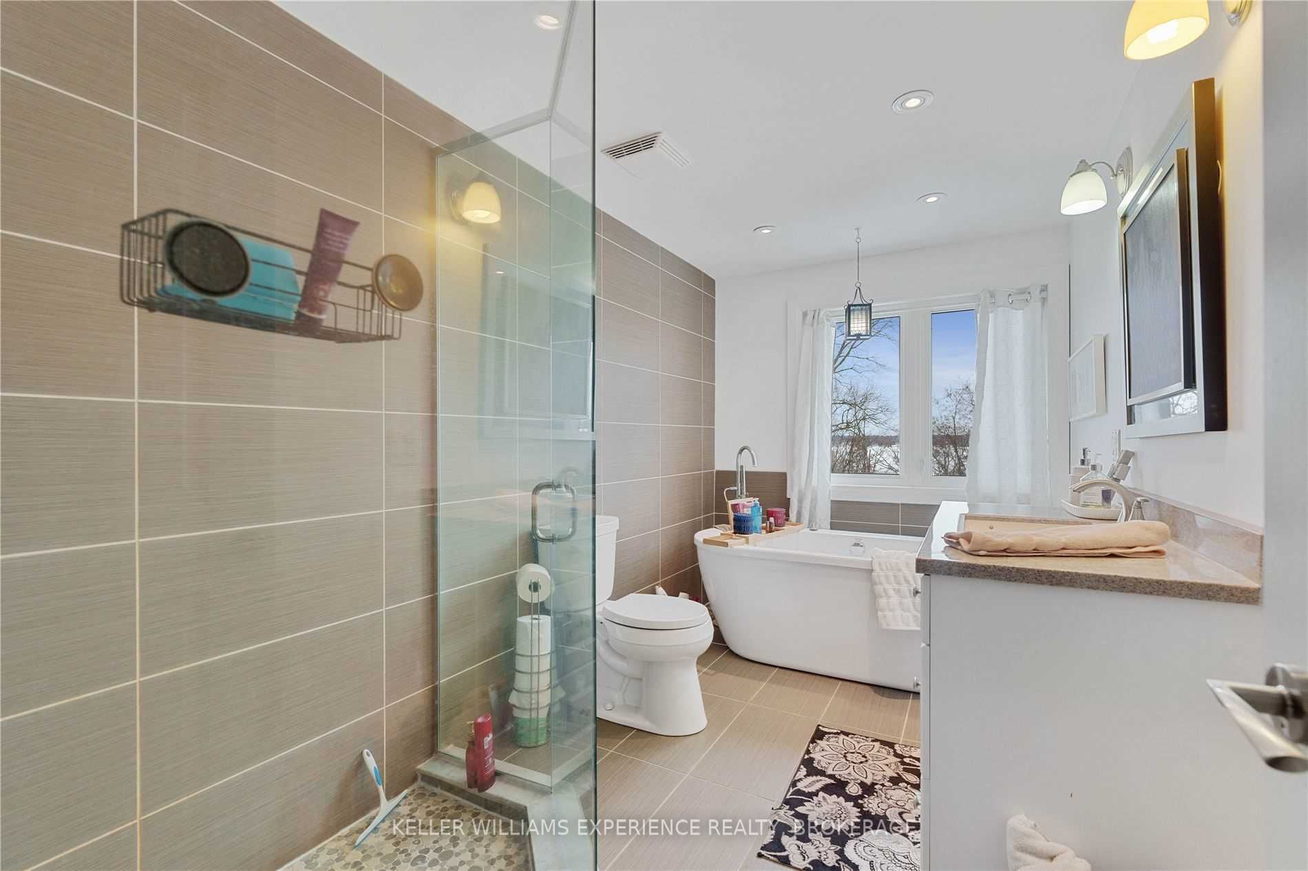 181 Shanty Bay Rd