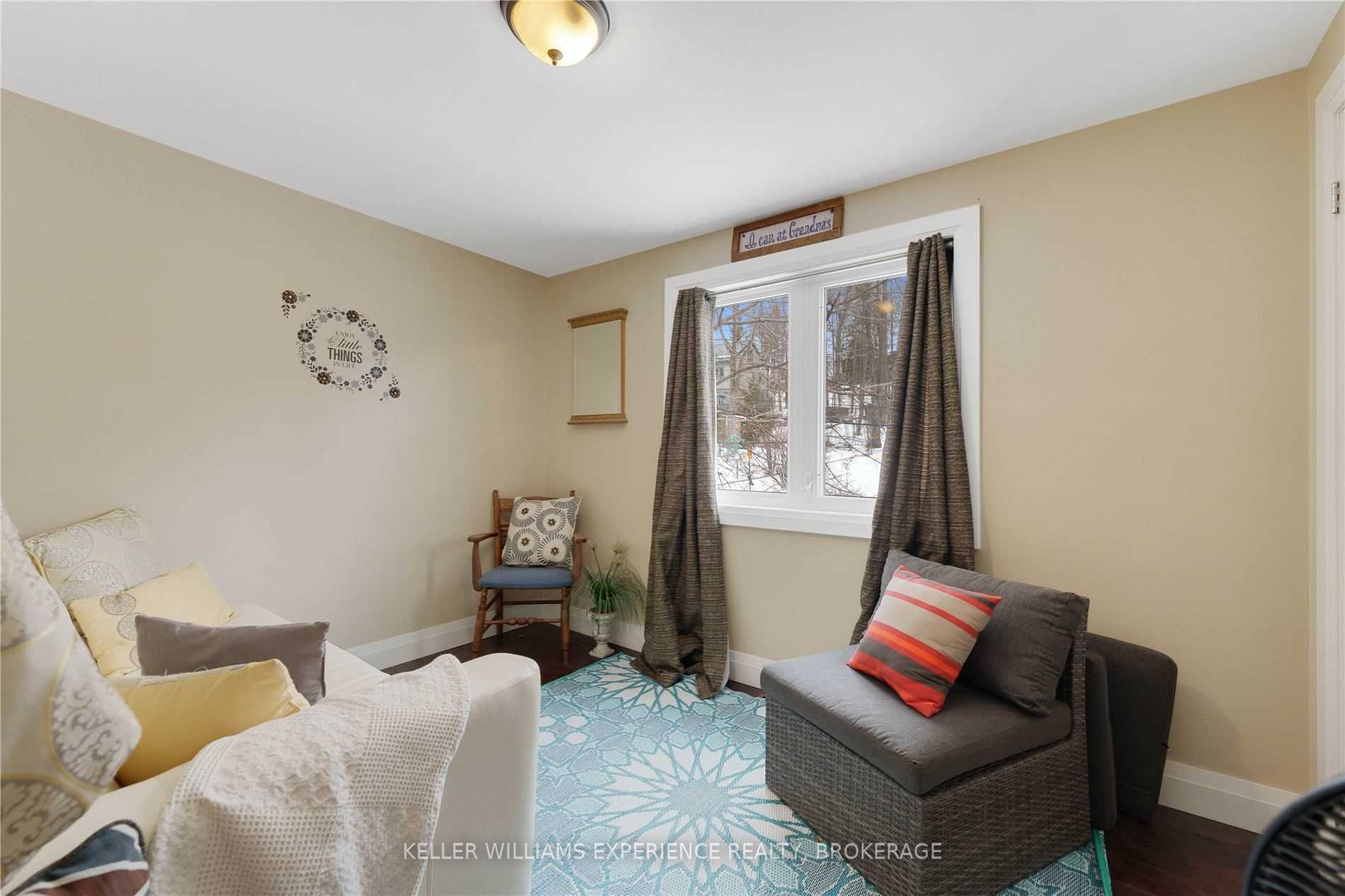 181 Shanty Bay Rd