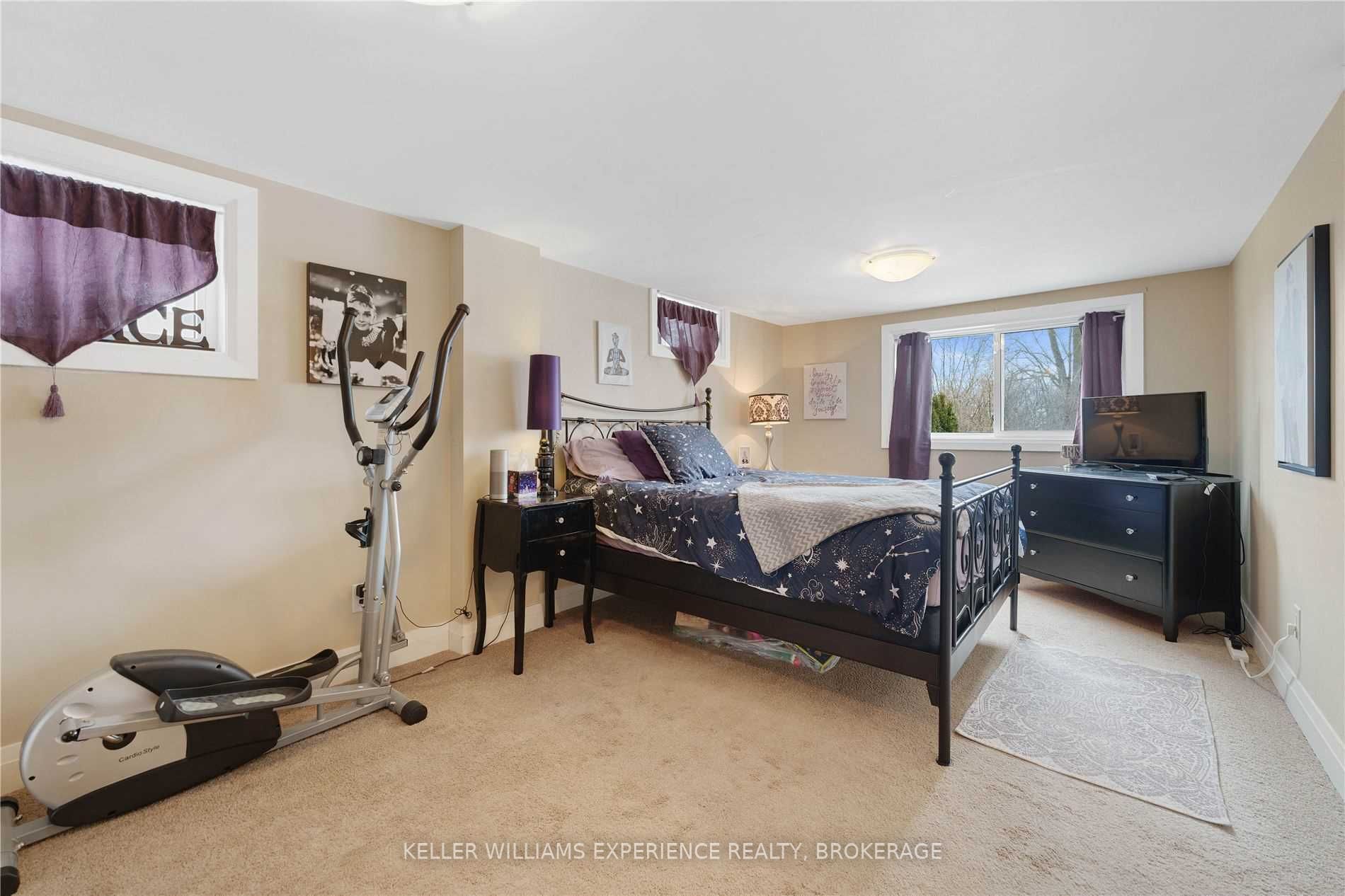 181 Shanty Bay Rd