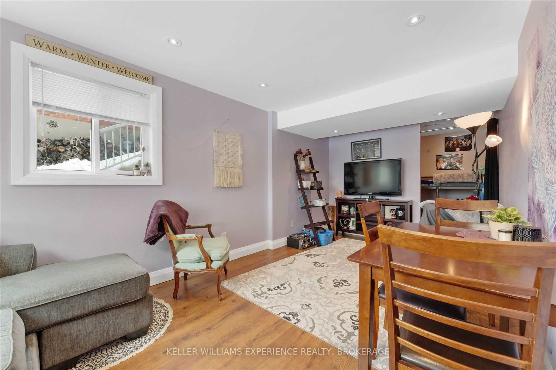 181 Shanty Bay Rd