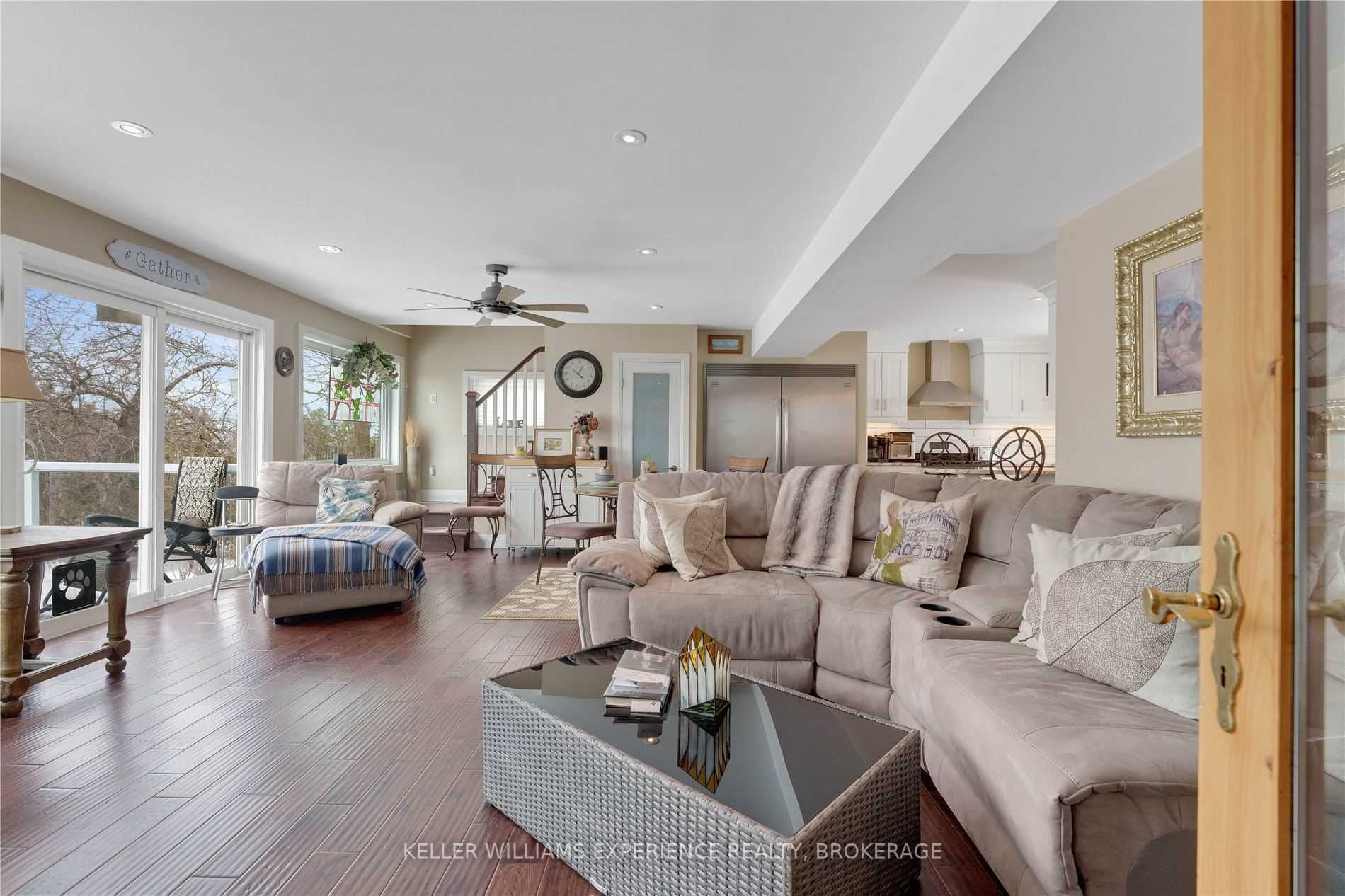 181 Shanty Bay Rd