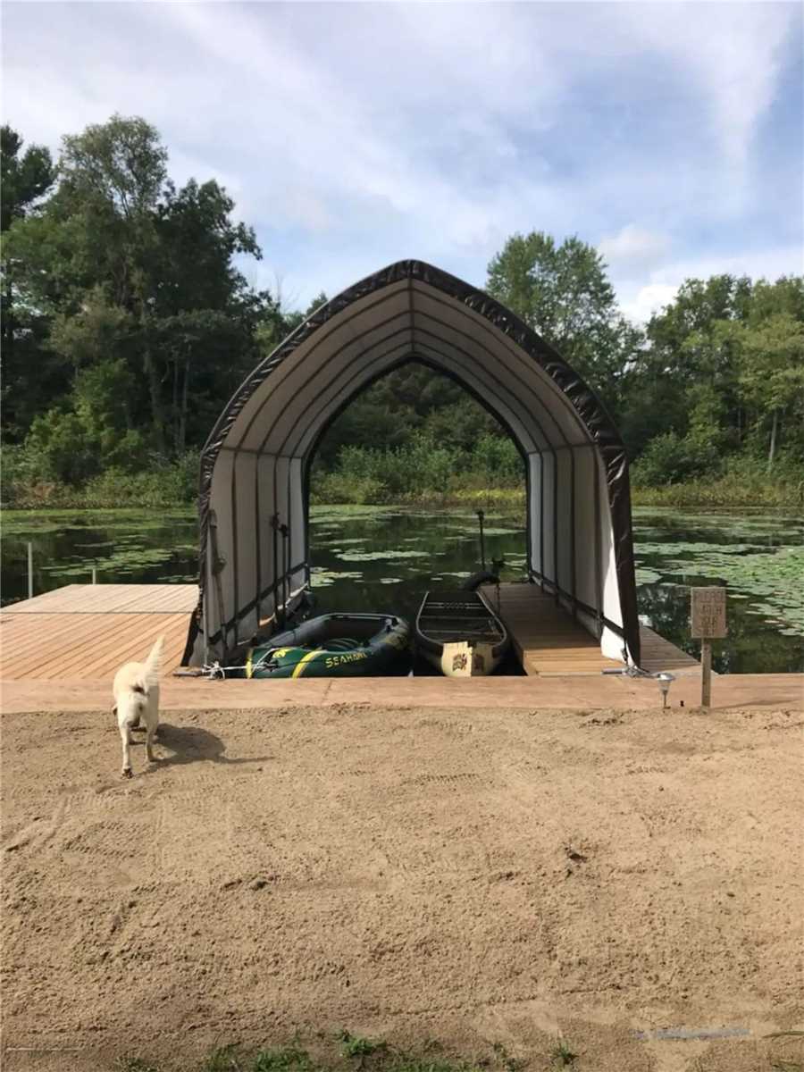 7696 South River Road