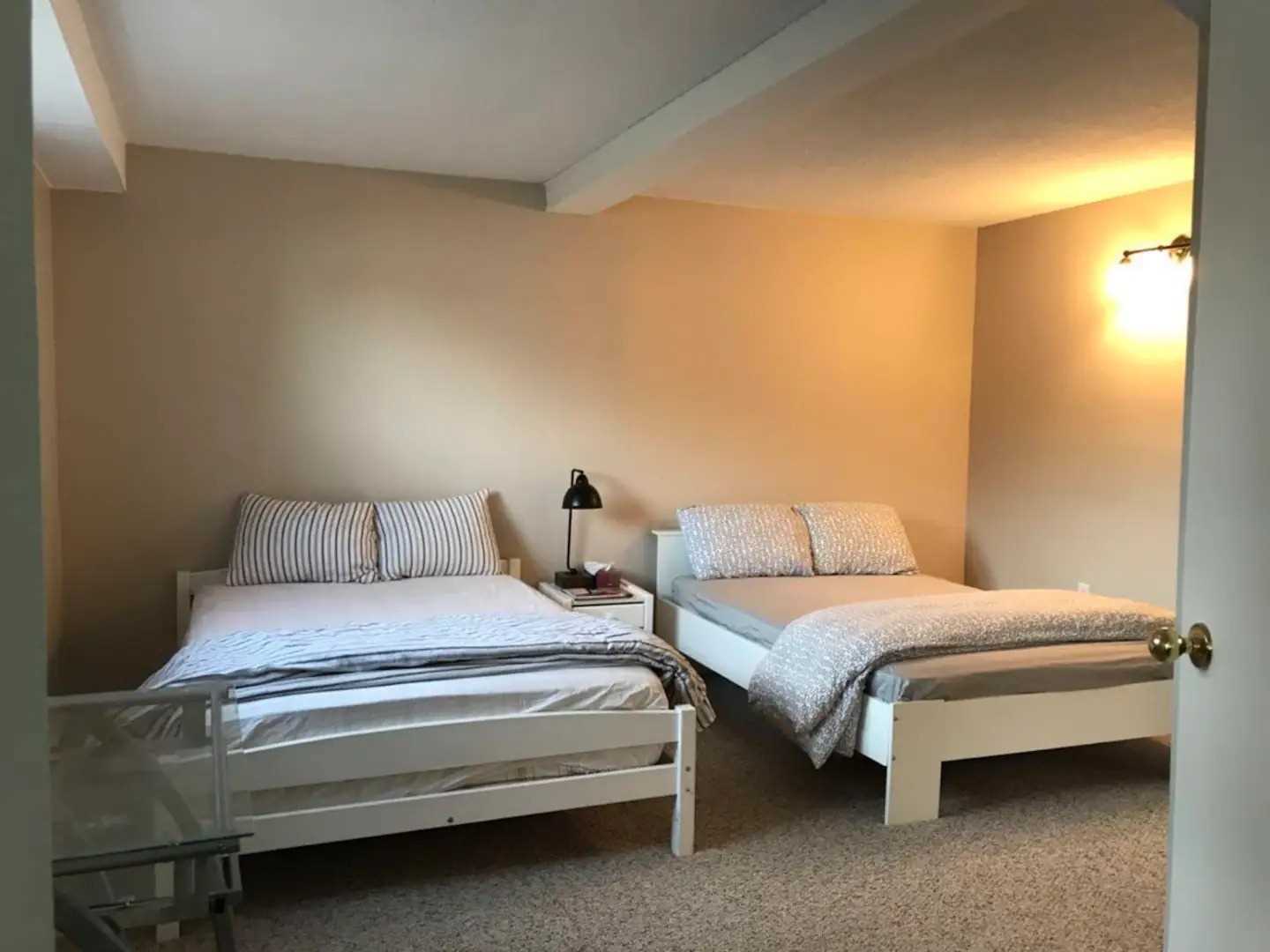 7696 South River Road