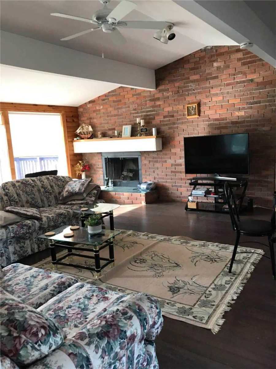 7696 South River Road