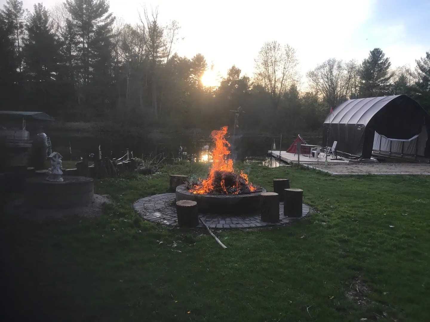 7696 South River Road