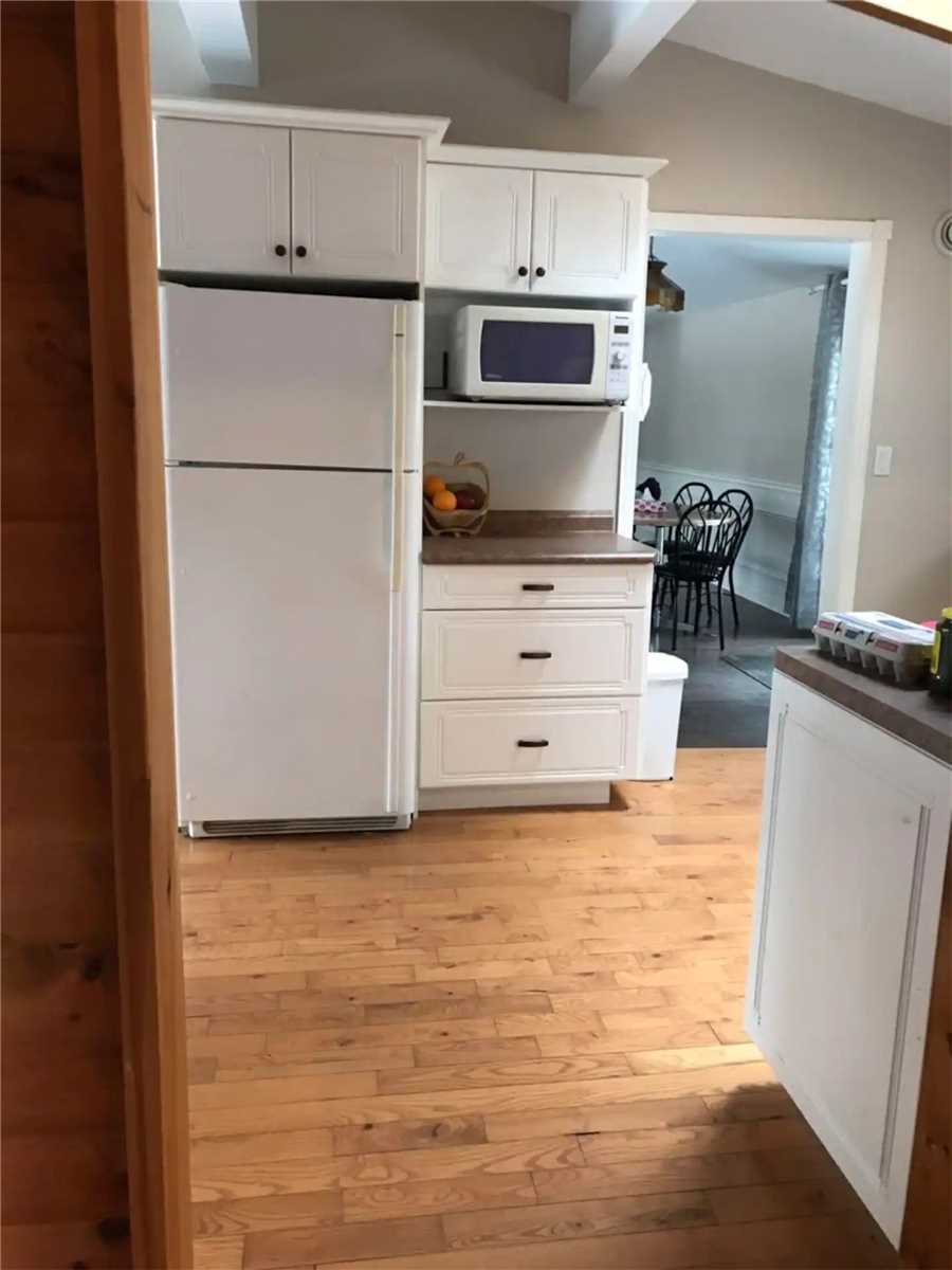 7696 South River Road