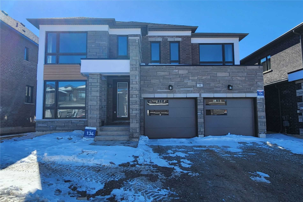 4 Sweet Cicely St, Springwater
