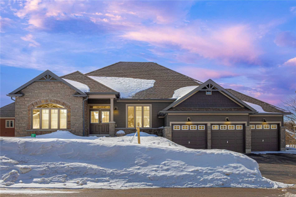 22 Oakmont Ave, Oro-Medonte