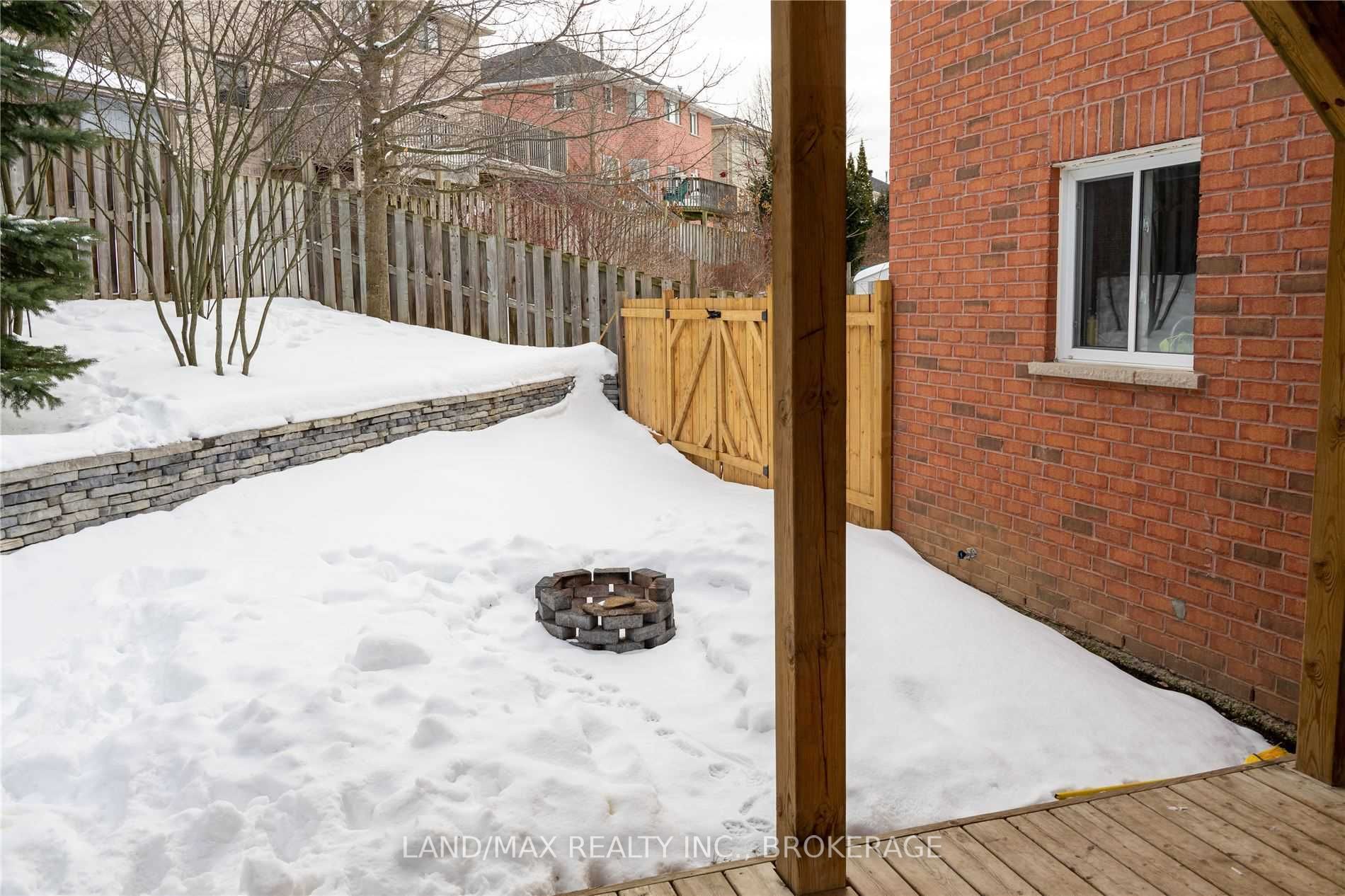 13 Kelsey Cres