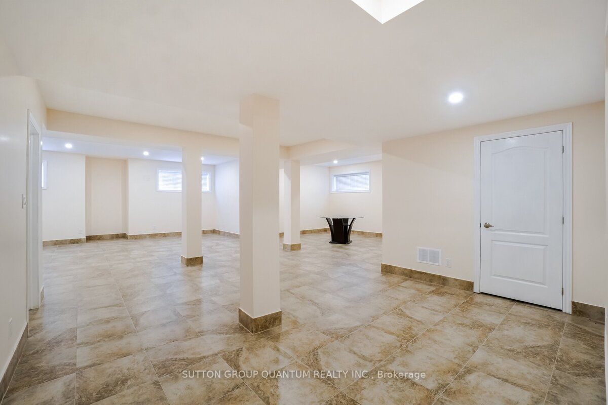 25 Waterview Road