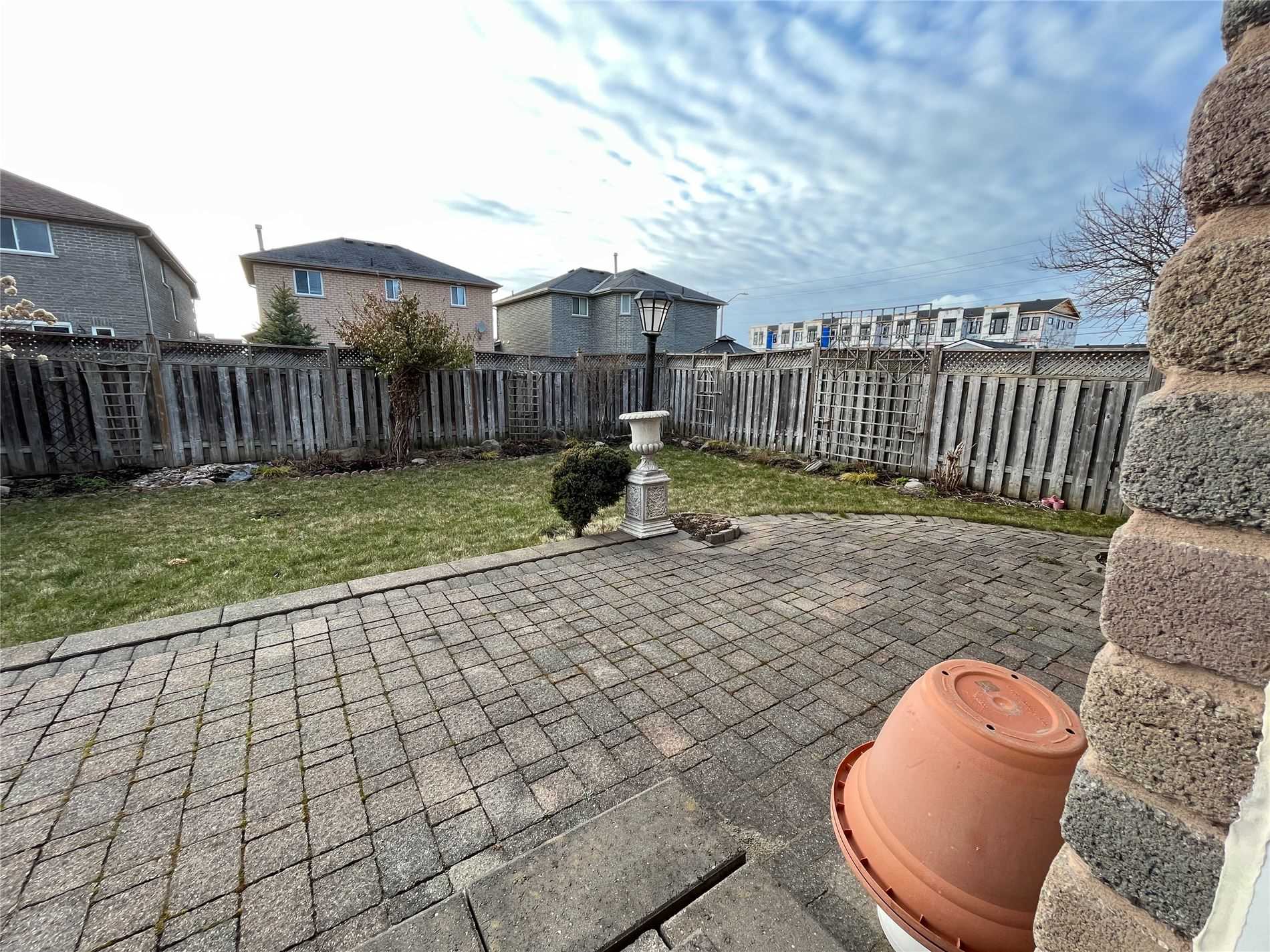 Listing S5970243 - Large Photo # 26