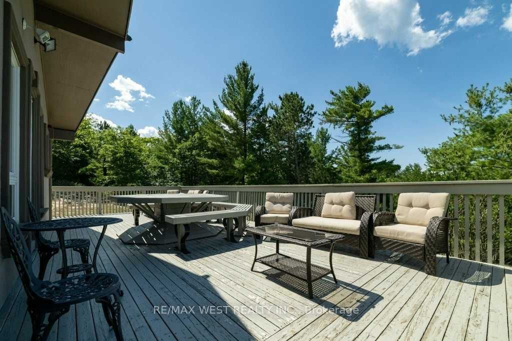 Listing S5970304 - Large Photo # 24