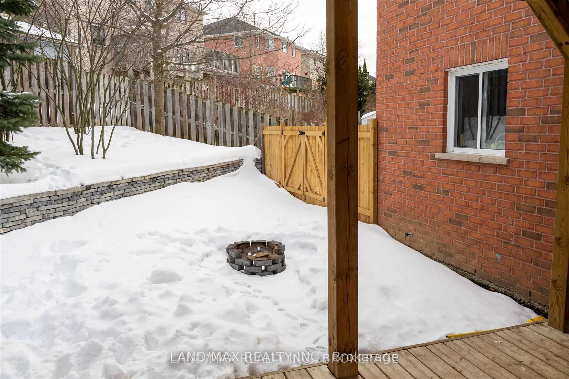 13 Kelsey Cres