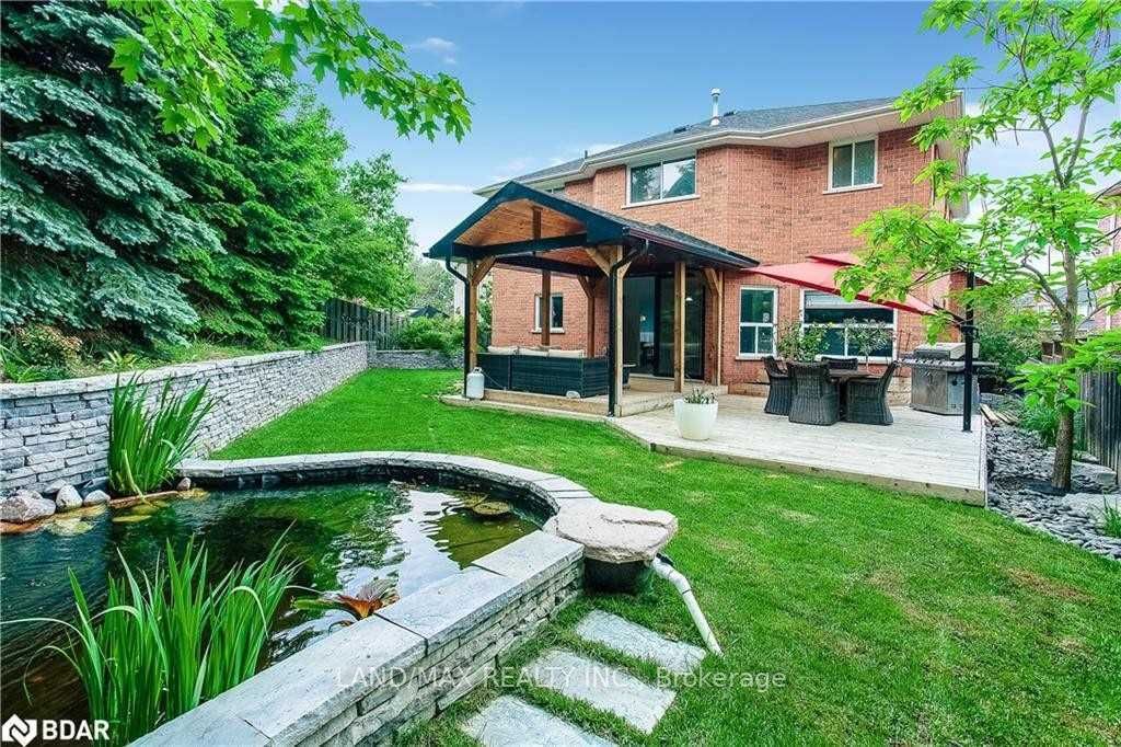 13 Kelsey Cres