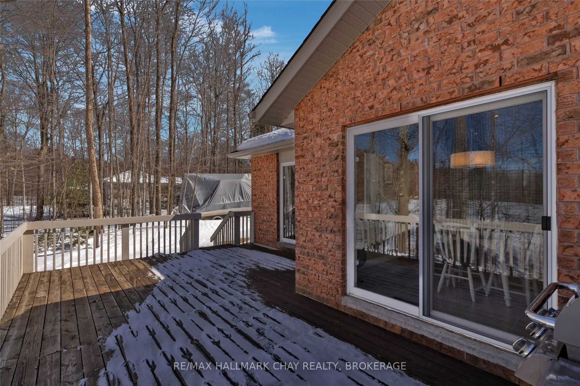 Listing S5972895 - Large Photo # 33