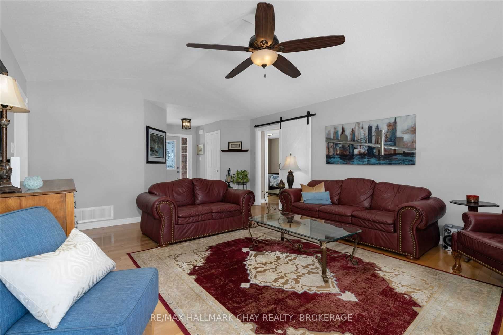 Listing S5972895 - Large Photo # 6