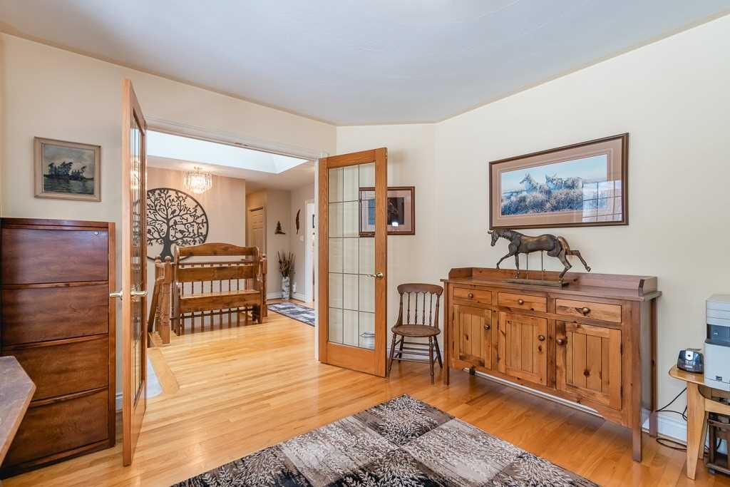 Listing S5972903 - Large Photo # 19