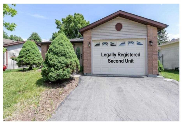 65 Gloria St, Barrie