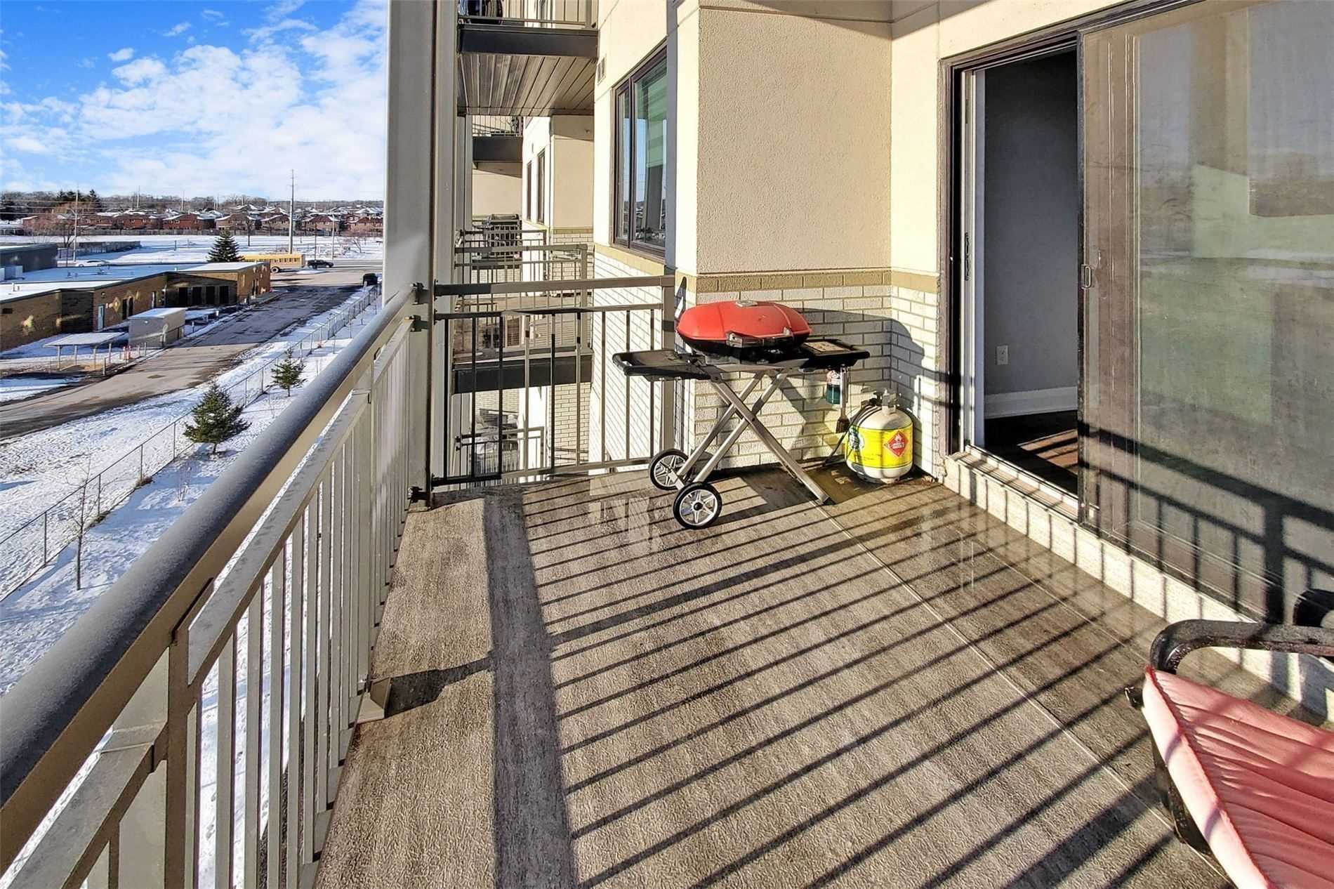 Listing S5974005 - Large Photo # 15