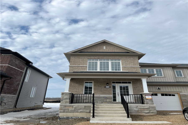 25 Stately Dr, Wasaga Beach