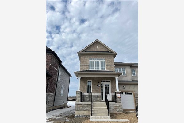 25 Stately Dr, Wasaga Beach