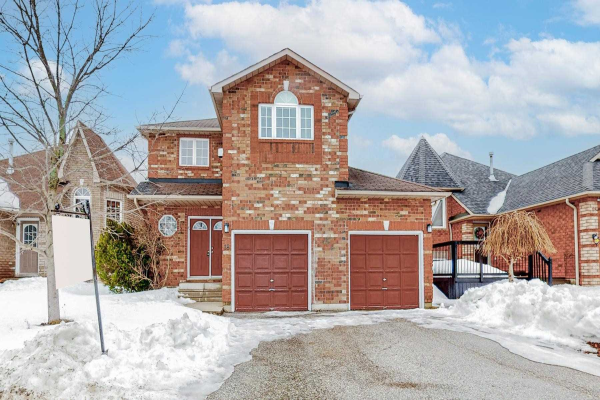 18 Cassandra Dr W, Barrie