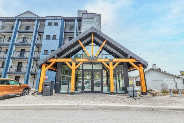 80 Horseshoe Blvd, Oro-Medonte