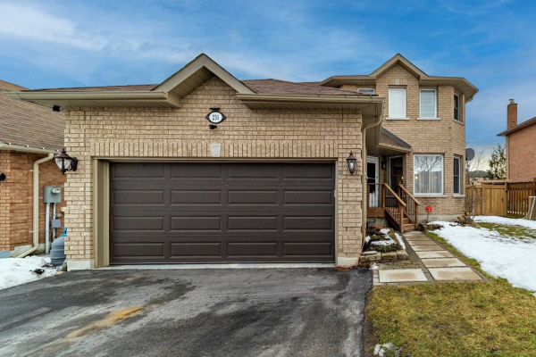 231 Livingstone St W, Barrie