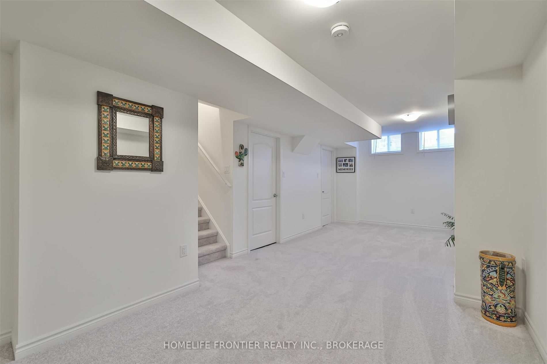 9 Sandhill Crane Dr