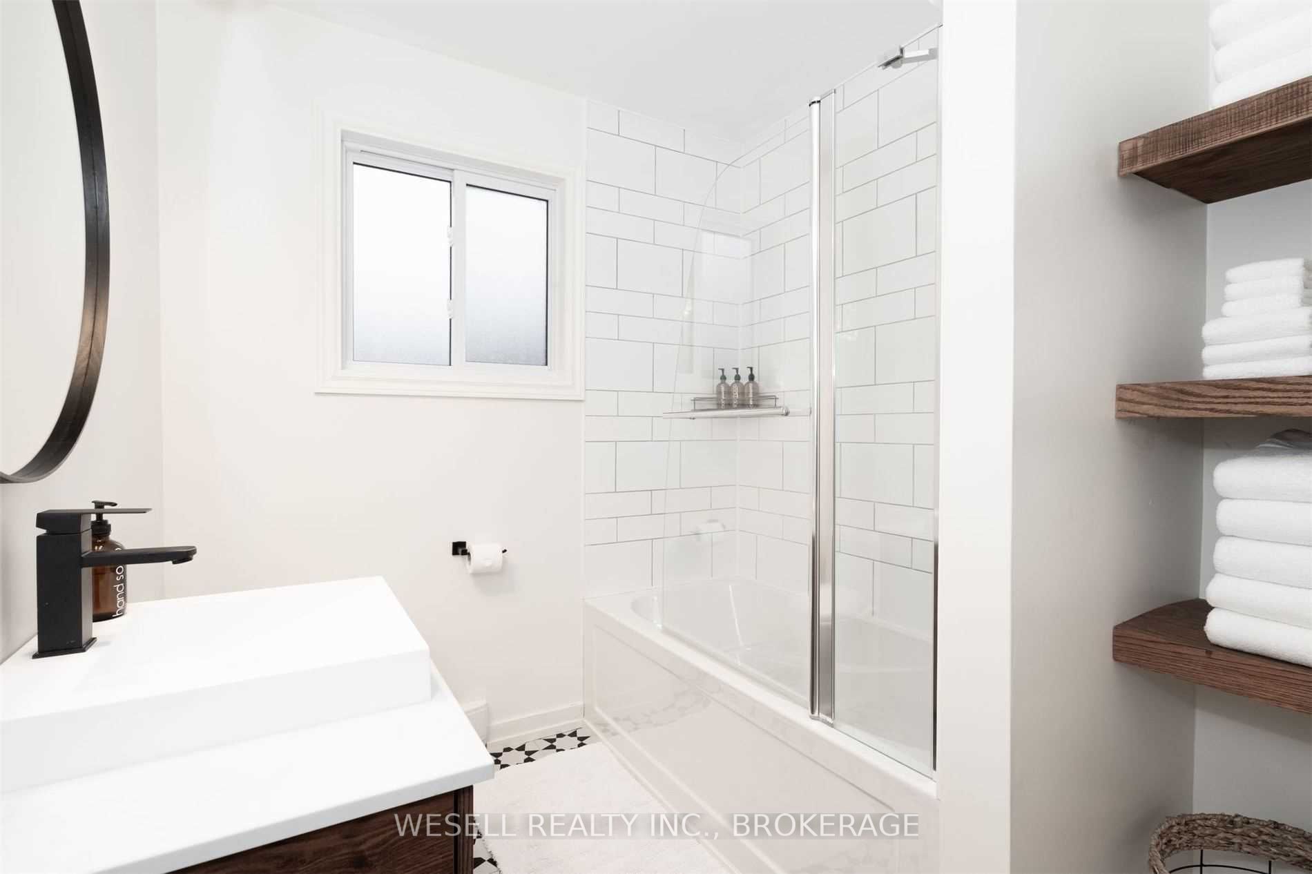 Listing S5984527 - Large Photo # 16