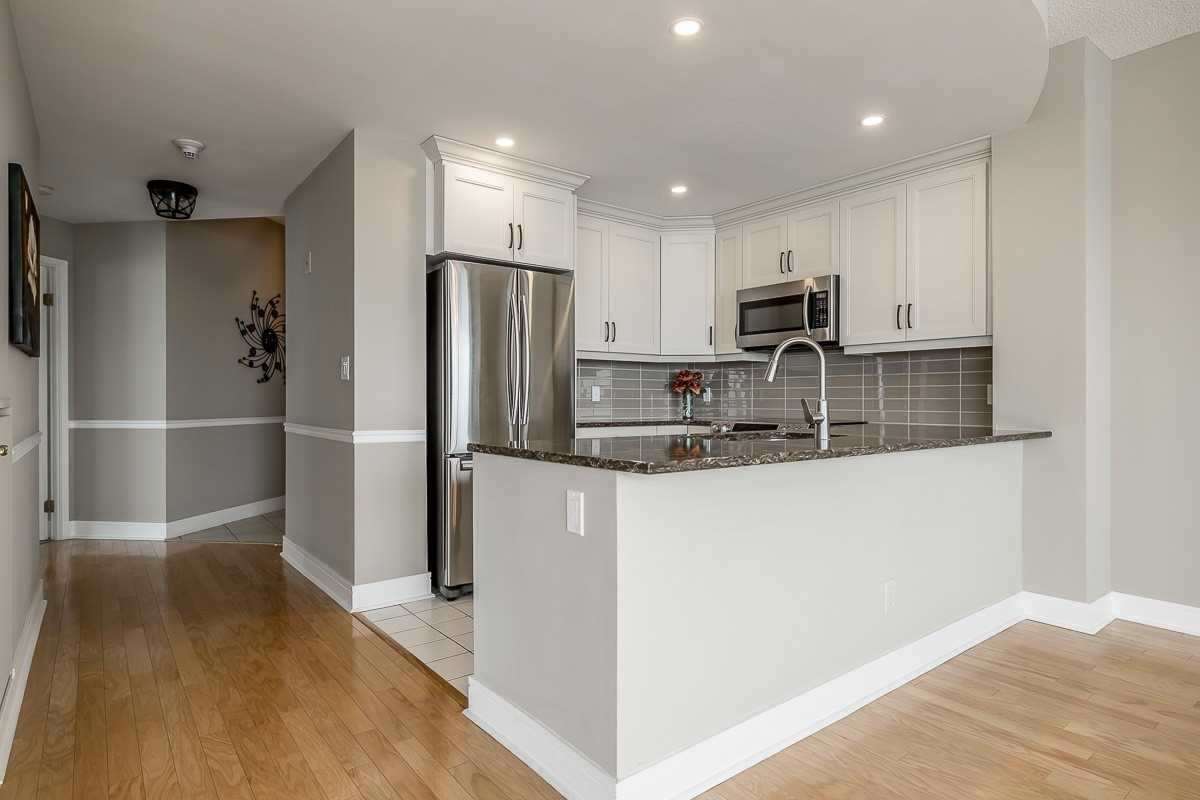 2 Toronto St, #1204