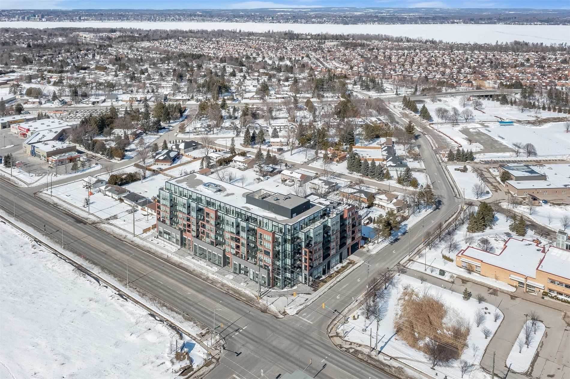 681 Yonge St, #528