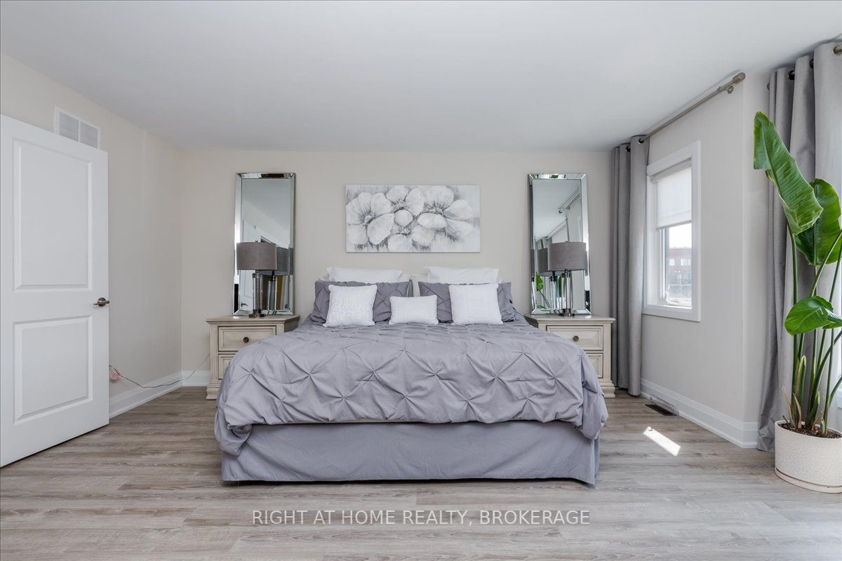 Listing S5993512 - Large Photo # 19