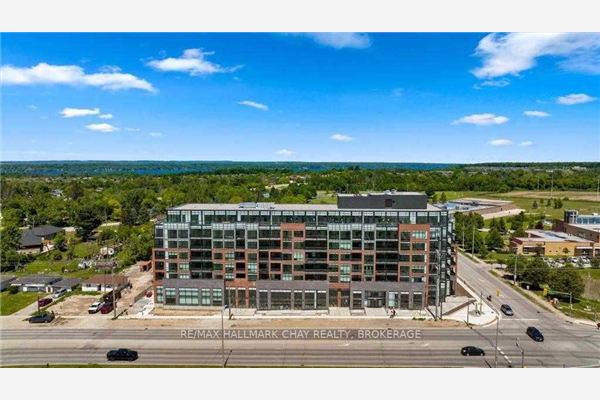 681 Yonge St, Barrie