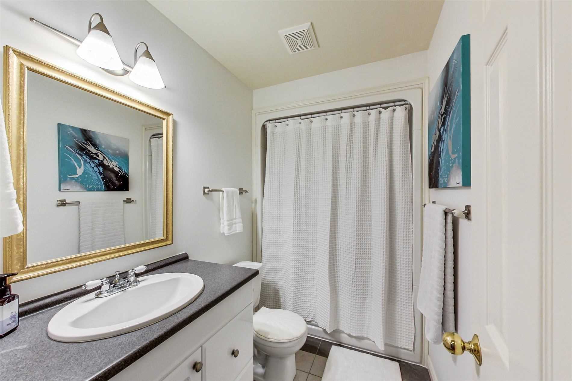 25 Forest Dale Dr