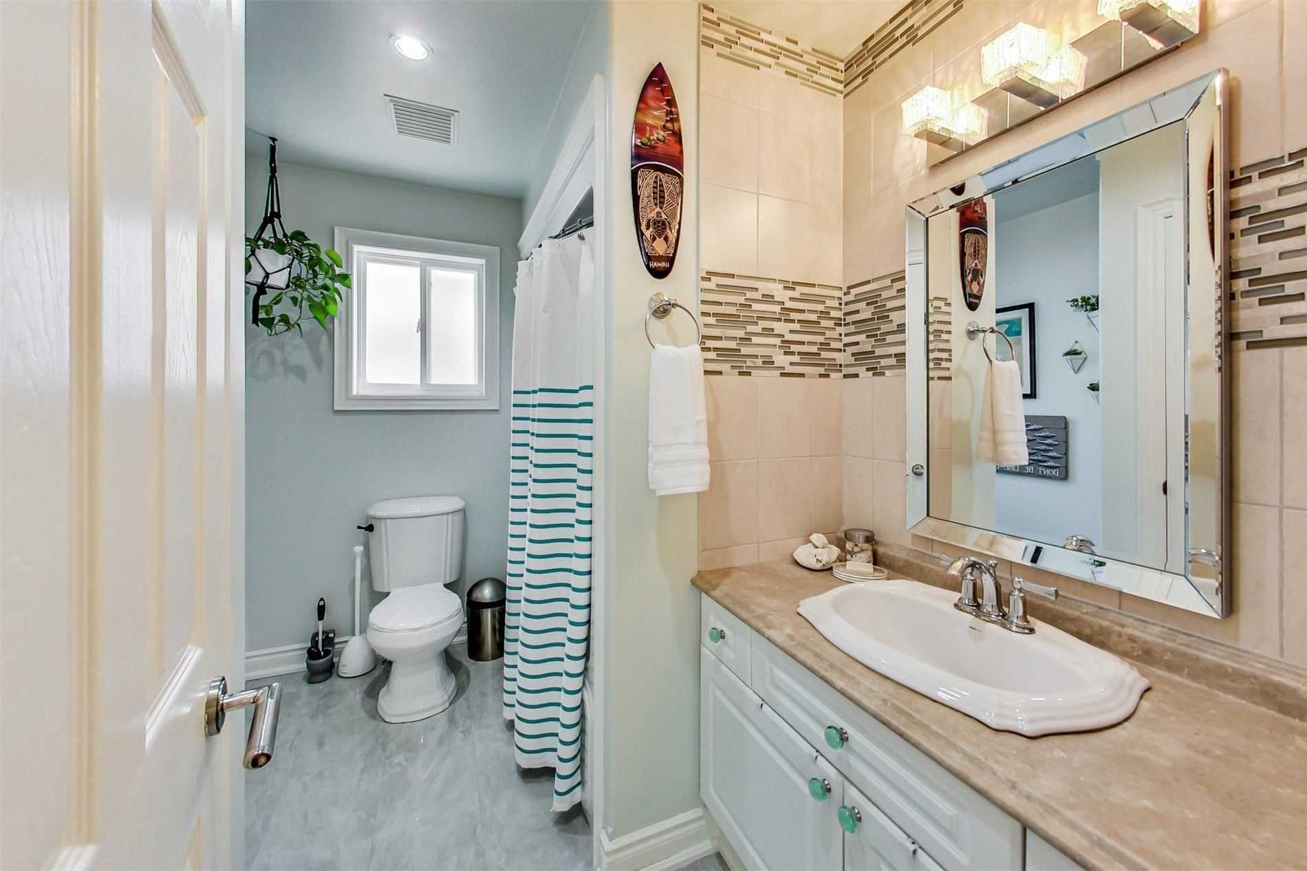 25 Forest Dale Dr