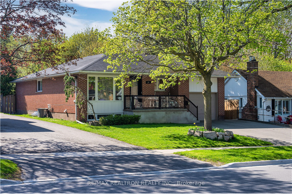 81 Penetang St S, Barrie